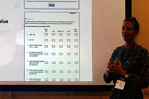 Betty Tärning presenting the paper at CogSci 2017